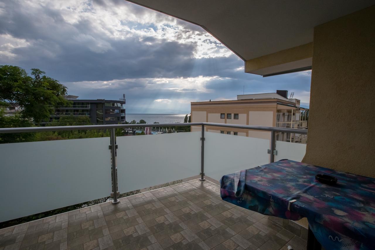 View Topia Apartments 奥赫里德 外观 照片