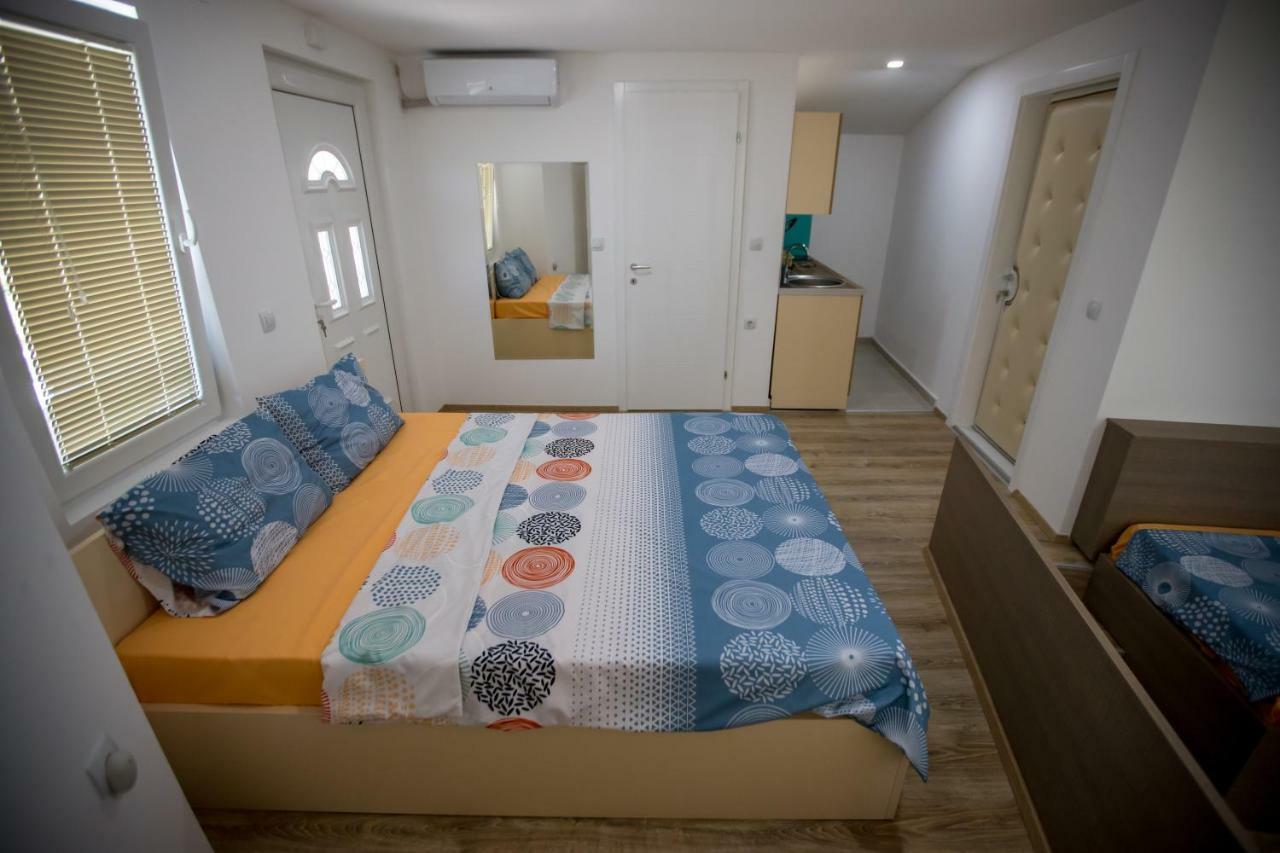 View Topia Apartments 奥赫里德 外观 照片